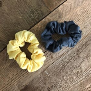 Adorable & Soft Scrunchie Pack